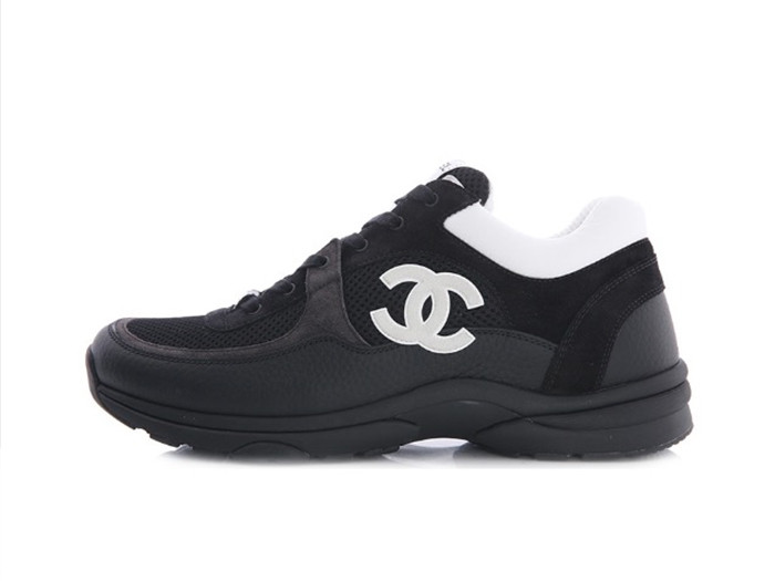 Ch*el sneaker