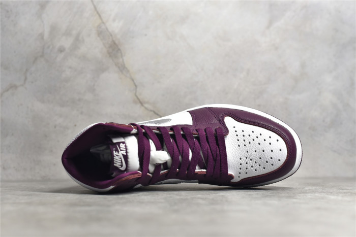 Air Jordan 1 High OG “Bordeaux” Bordeaux/White-Metallic Silver 555088-611