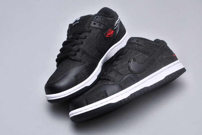 Nike SB Dunk Low Wasted Youth DD8386-001