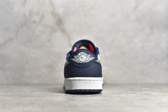 Jordan 1 Low SB Midnight Navy CJ7891-400