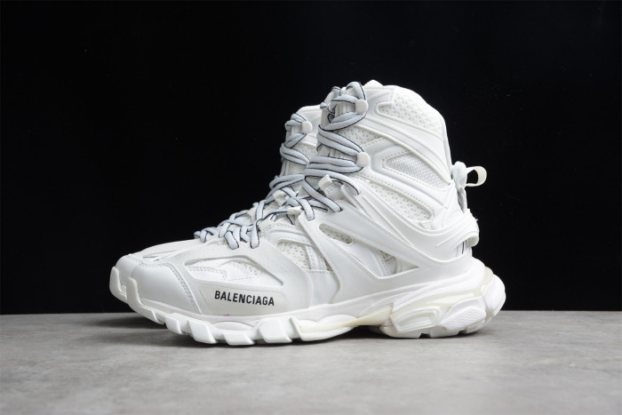 Ba*len*cia*ga track trainer