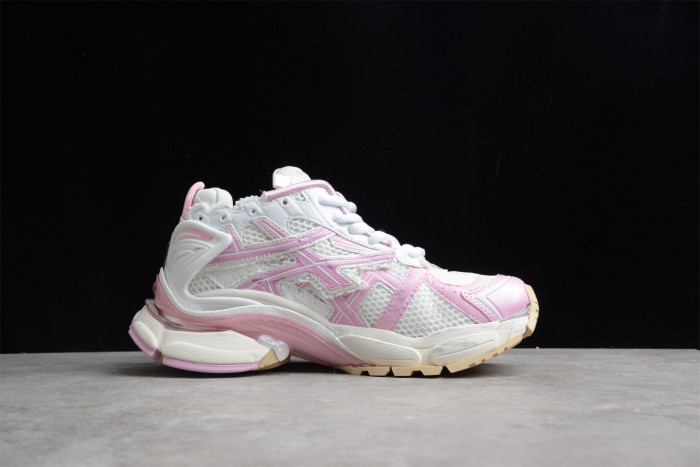 Ba*len*cia*ga runner trainer