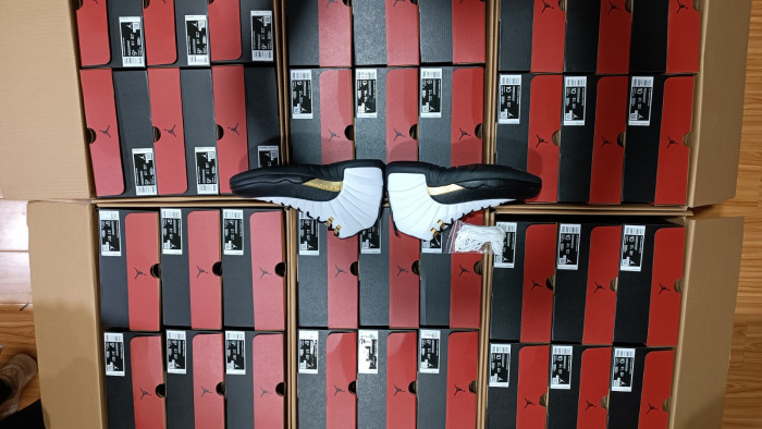 Air Jordan 12 “Royalty” CT8013-170