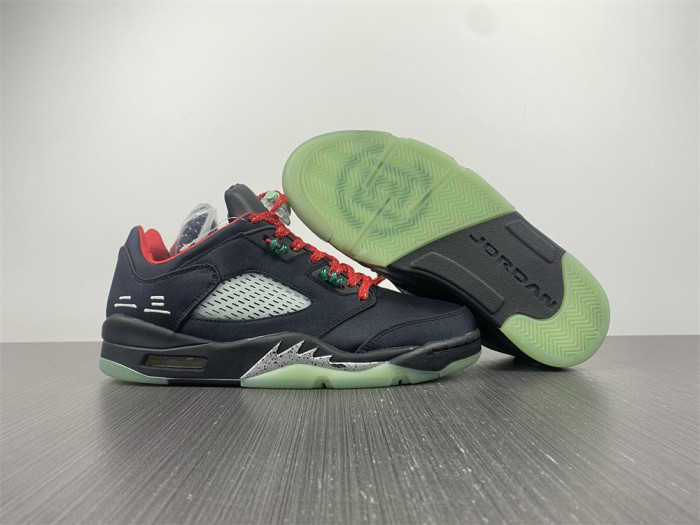 AIR JORDAN RETRO 5 “ANTHRACITE” DM4640-036