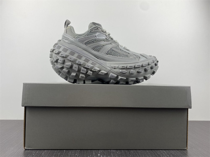 Ba*len*cia*ga defender light gray  685611 w2ra6 1200