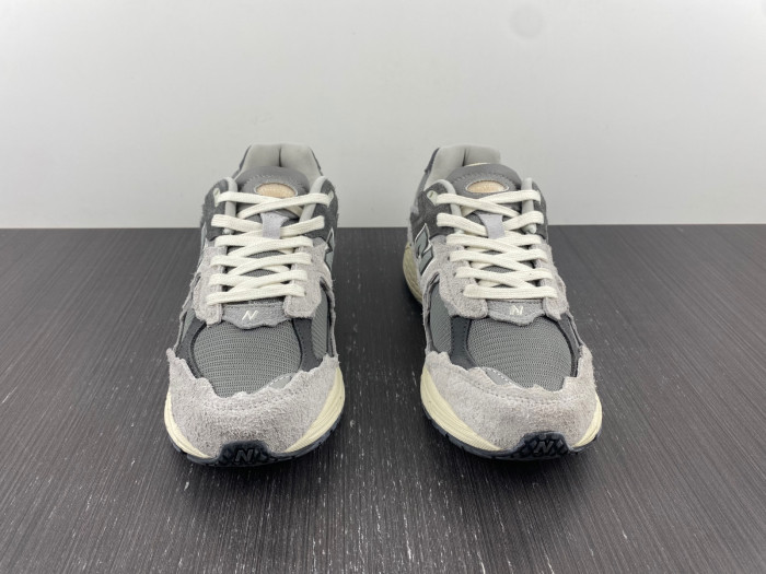 BAPE X NEW BALANCE 2002R M2002RDA
