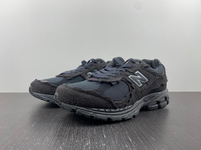 BAPE X NEW BALANCE 2002R M2002RDB