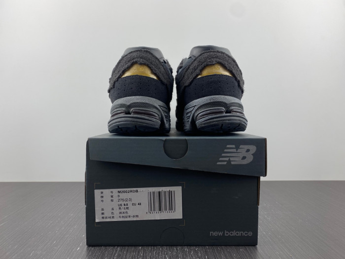 BAPE X NEW BALANCE 2002R M2002RDB