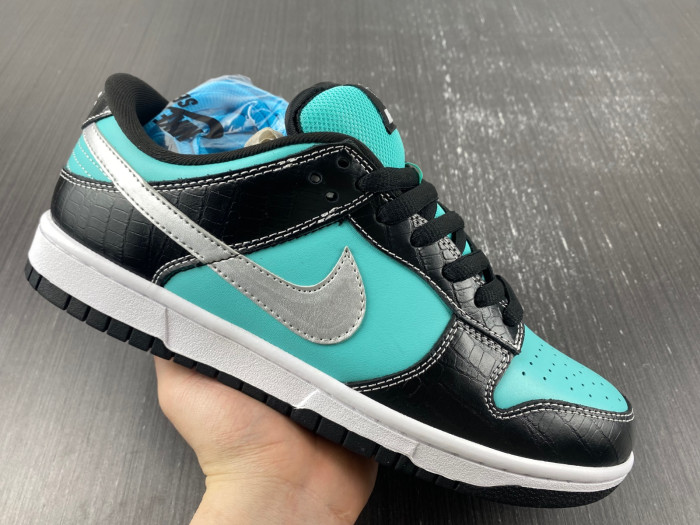 nike dunk sb low diamond S*pply co. "t*f*ny" 304292-402