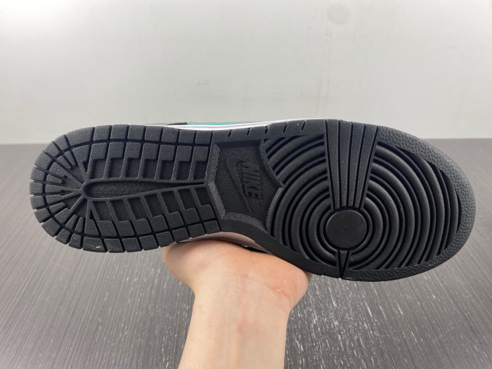 nike dunk sb low diamond S*pply co. "t*f*ny" 304292-402
