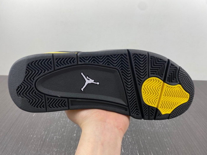 Air Jordan 4 Thunder 308497-017