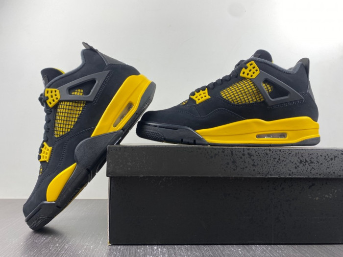 Air Jordan 4 Thunder 308497-017