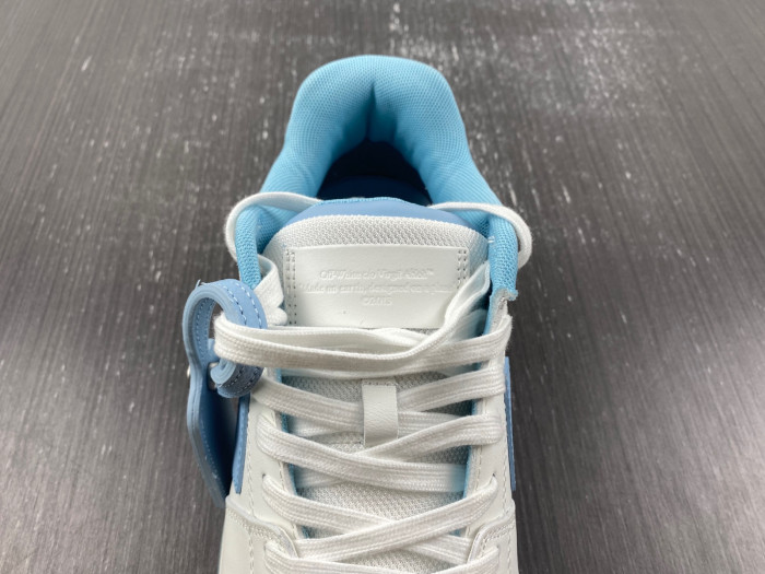 OFF-WHITE OUT OF OFFICE OW000001