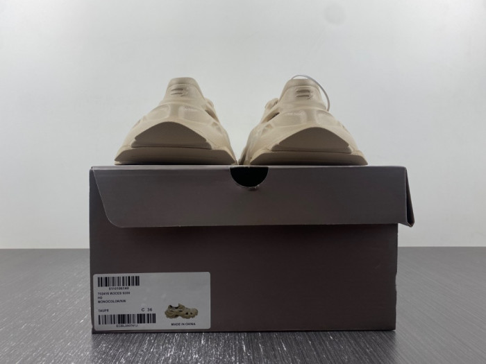 Ba*len*cia*ga mold closed rubber sandals"yellow"