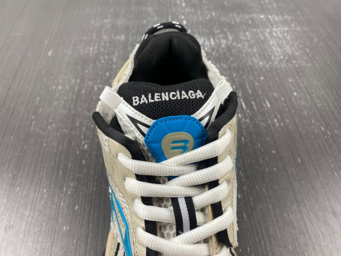 Ba*len*cia*ga runner 677403 w2rb6 2028