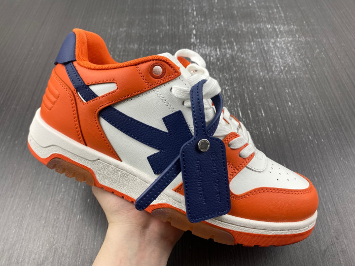 OFF-WHITE OUT OF OFFICE OW000002