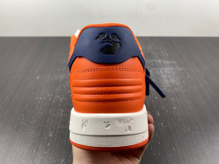 OFF-WHITE OUT OF OFFICE OW000002