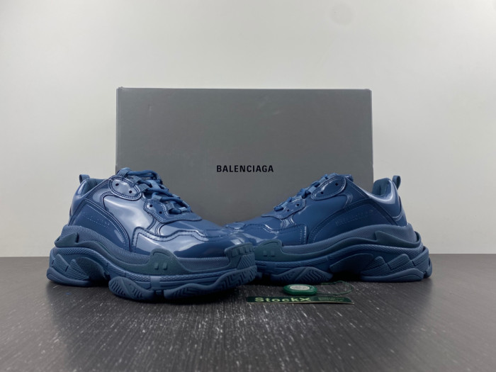 Ba*len*cia*ga triple s sneaker 734954 w2paa 4000