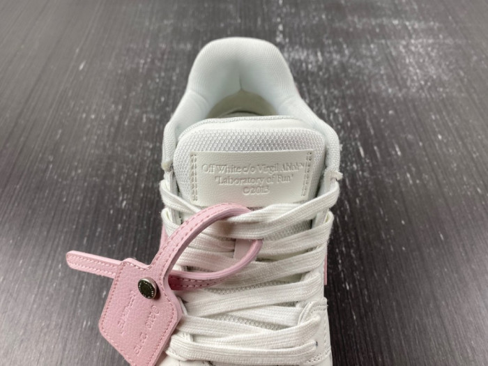 OFF-WHITE OUT OF OFFICE OW000005