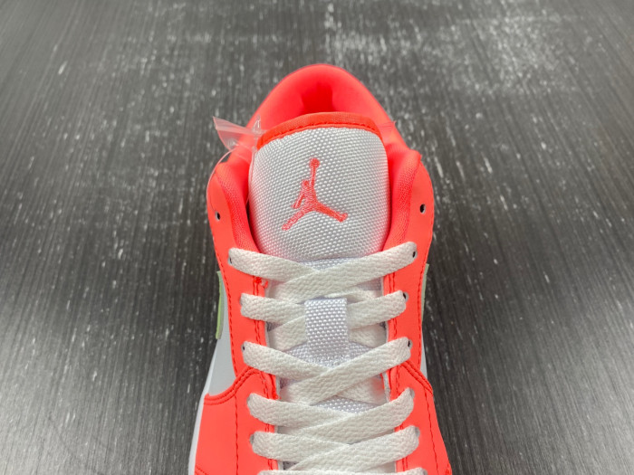 Air Jordan 1 Low SE FN6772-671