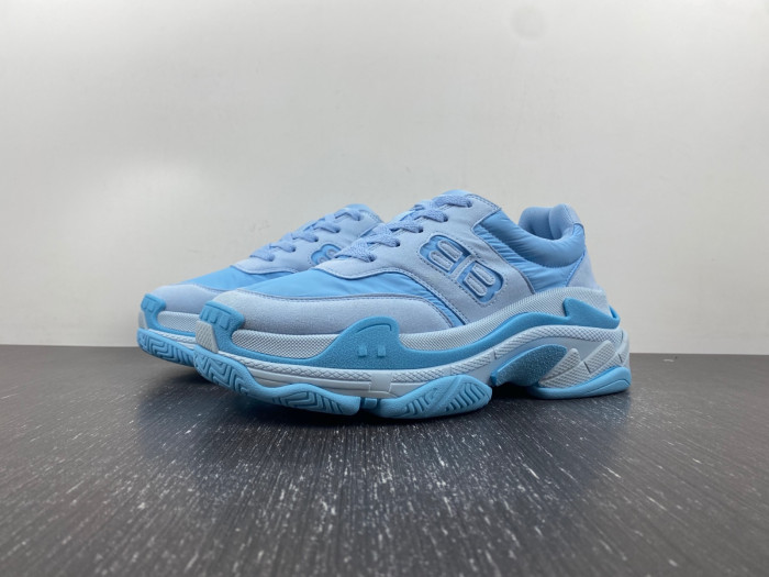 Ba*len*cia*ga triple s sneaker 710156 w3cu2 4045