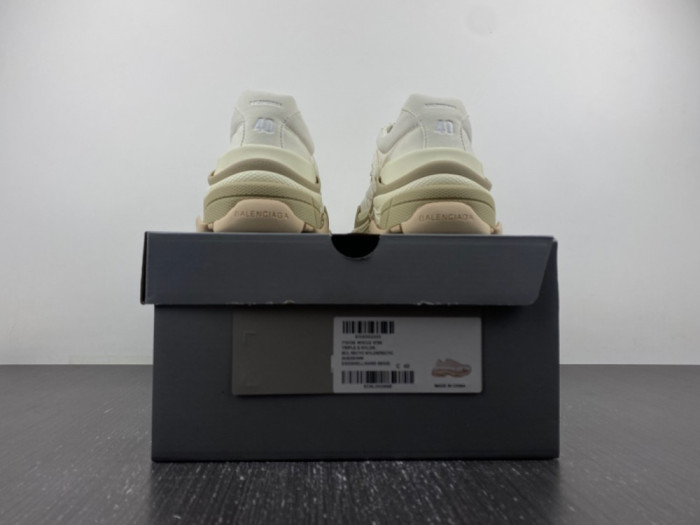 Ba*len*cia*ga triple s sneaker