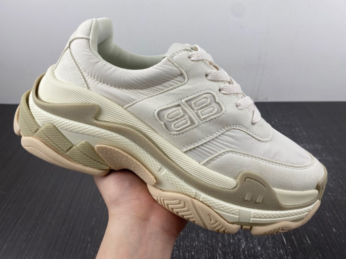 Ba*len*cia*ga triple s sneaker