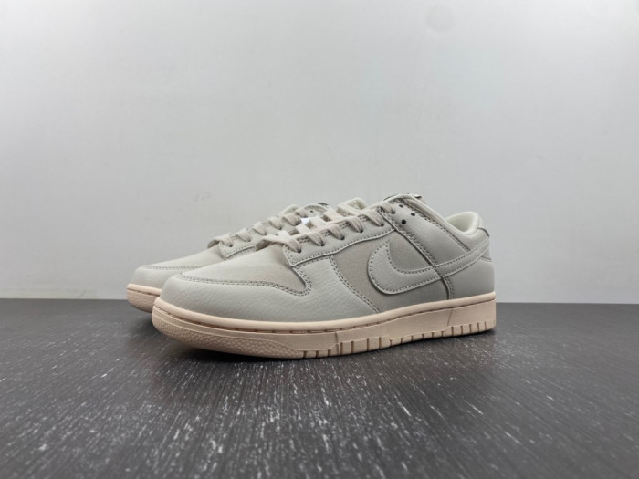 Nike Dunk Low “Light Orewood Brown”  DZ2538-100
