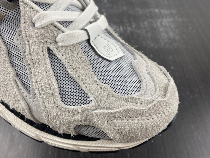 NEW BALANCE M1906DC