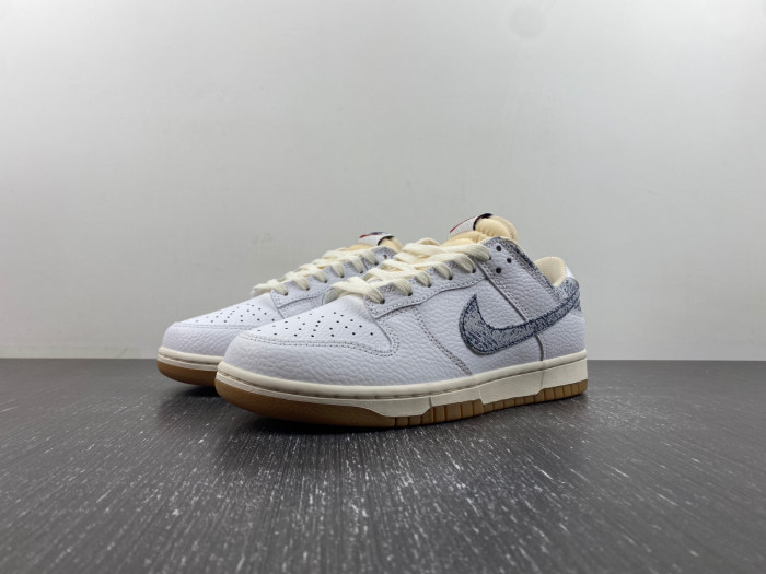 Nike Dunk Low “Washed Denim" FN6881-100