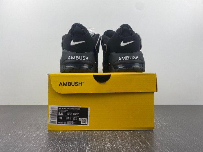 Nike Air More Uptempo Low SP FB12899-001