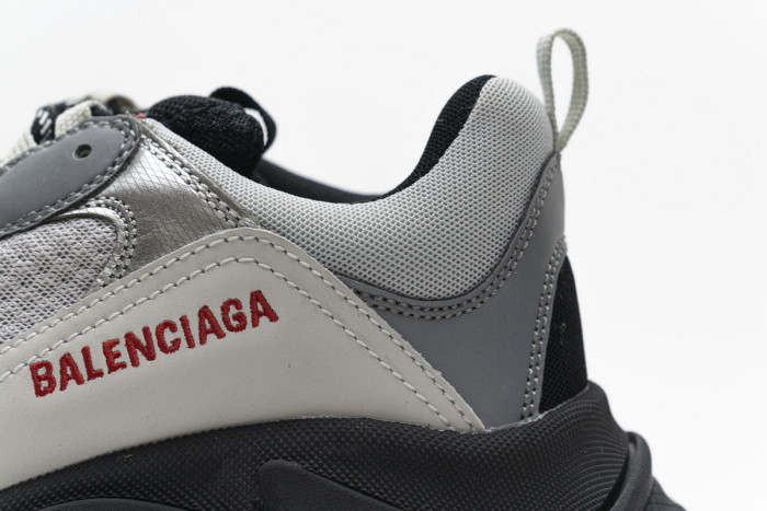 Ba*len*cia*ga triple s black silver 541624 w09e1 7320