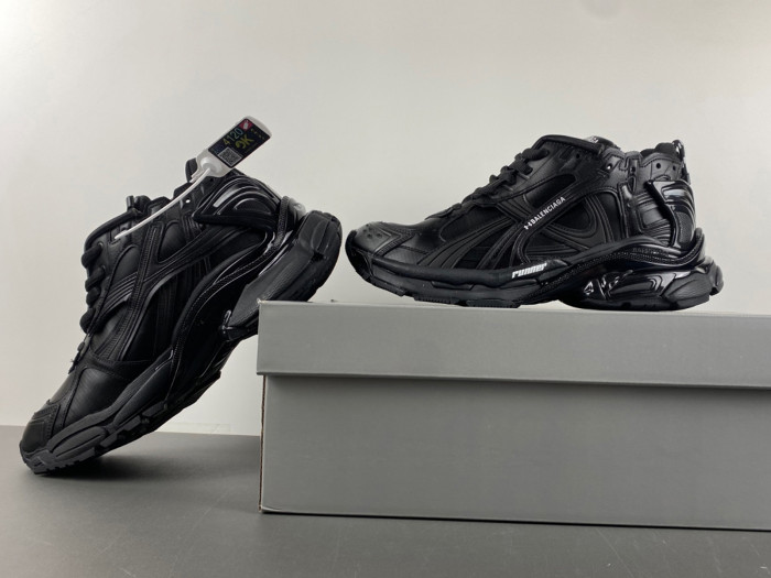 Ba*len*cia*ga runner 813793-wrung 0123