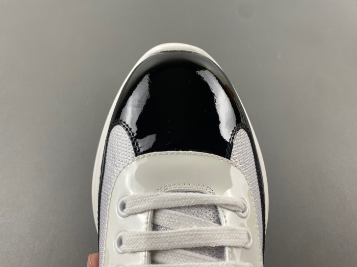 PRA SNEAKER
