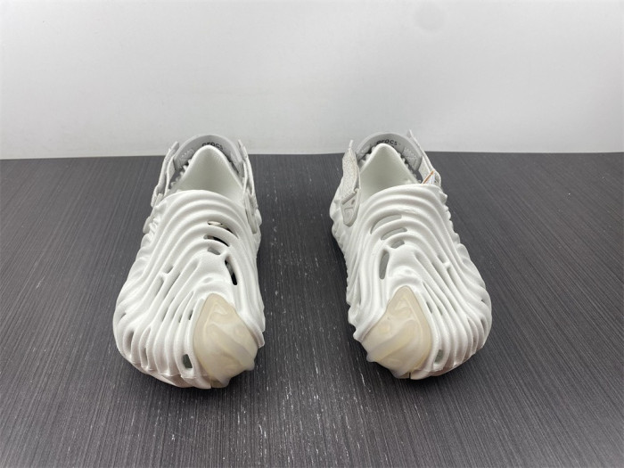 Crocs Pollex Clog by Salehe Bembury Stratus 207393-1CN