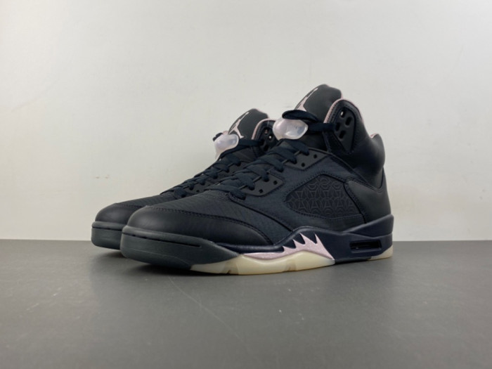 PSG x Air Jordan 5 “Off Noir” HQ3004-001