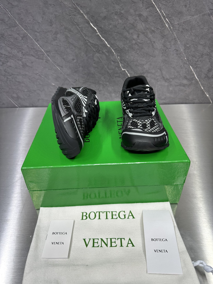 Bo*te*ga ve*ne*ta orbit sneaker