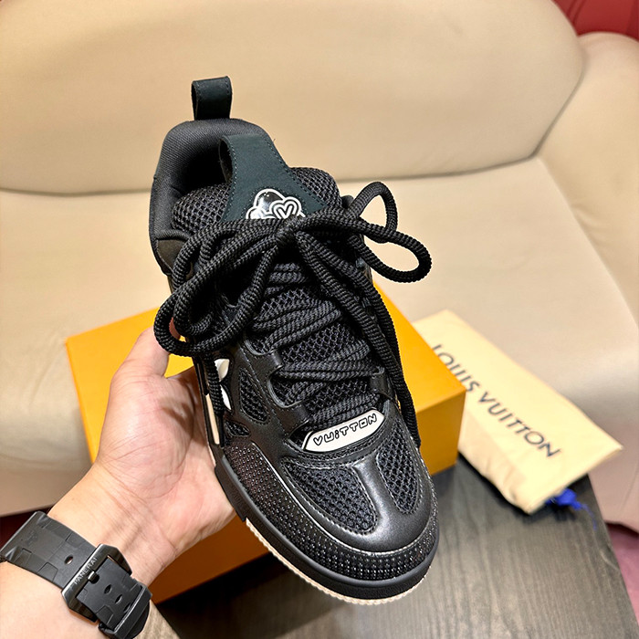 l**is V*t*n skate trainer