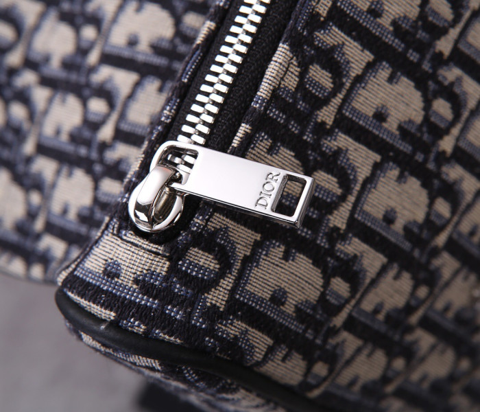 D*R BAG