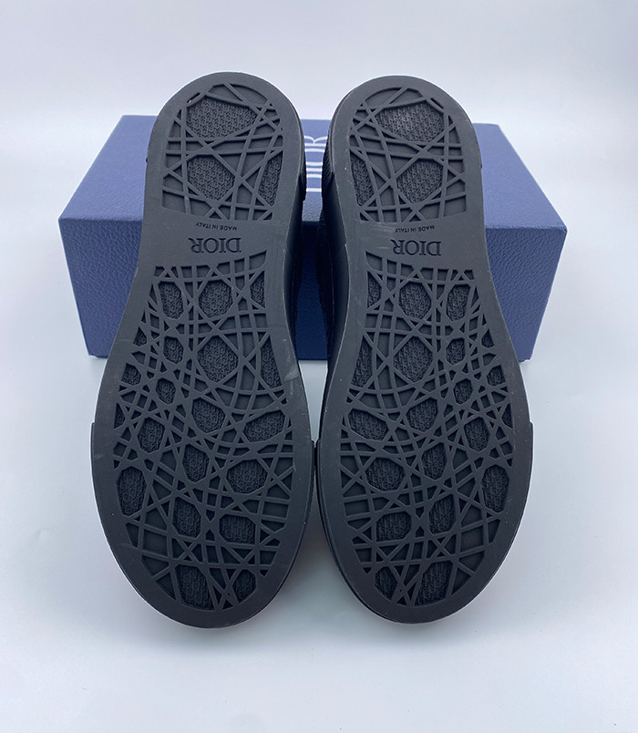 D*R SNEAKERS