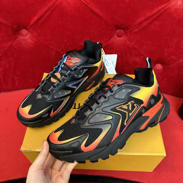 L*V SNEAKERS