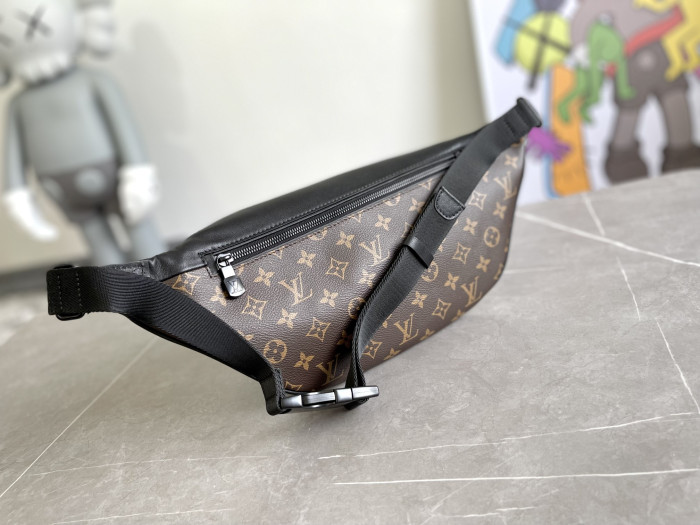 L*V FANNY PACK