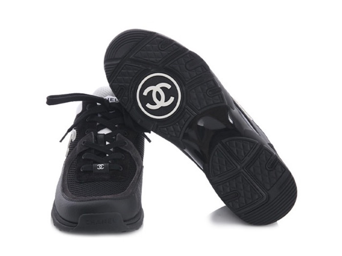 Ch*el sneaker