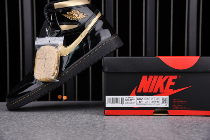 Jordan 1 Retro High Black Metallic Gold (2020) 555088-032