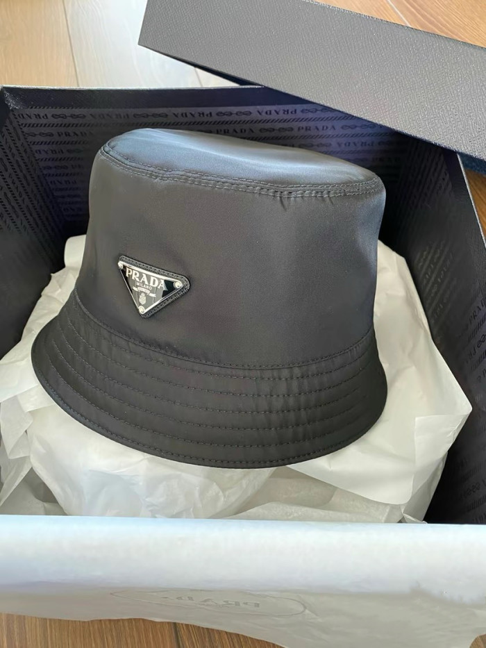 Pra*a re-nylon hat