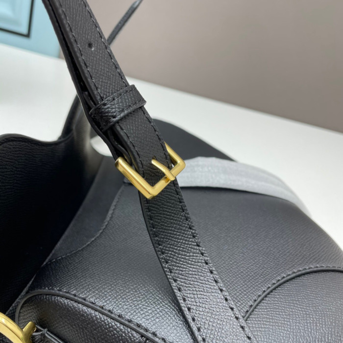 D*R BAG