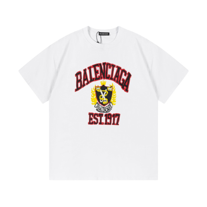 Ba*len*cia*ga t-shirts