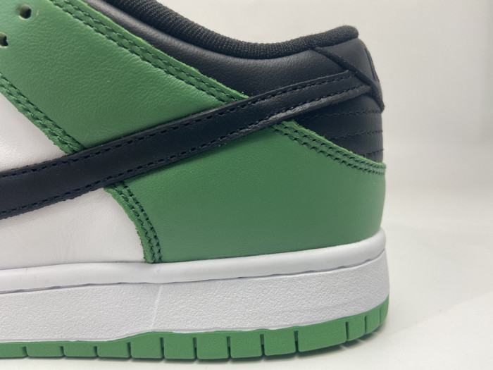 Nike SB Dunk Low Classic Green BQ6817-302