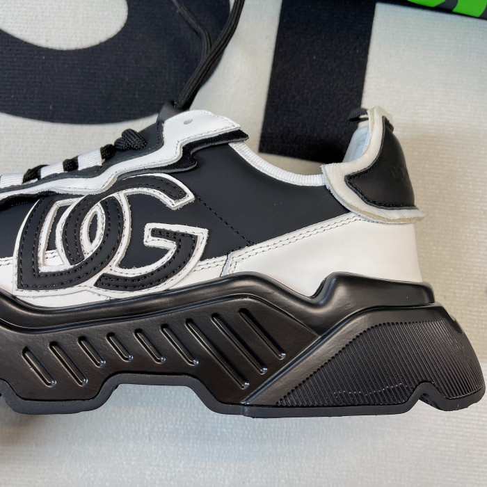 DG SNEAKER