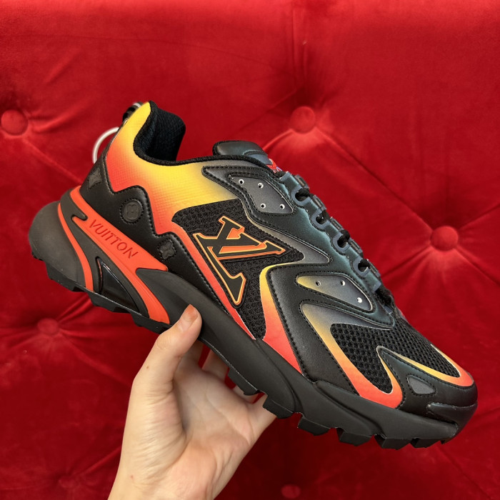 L*V SNEAKERS